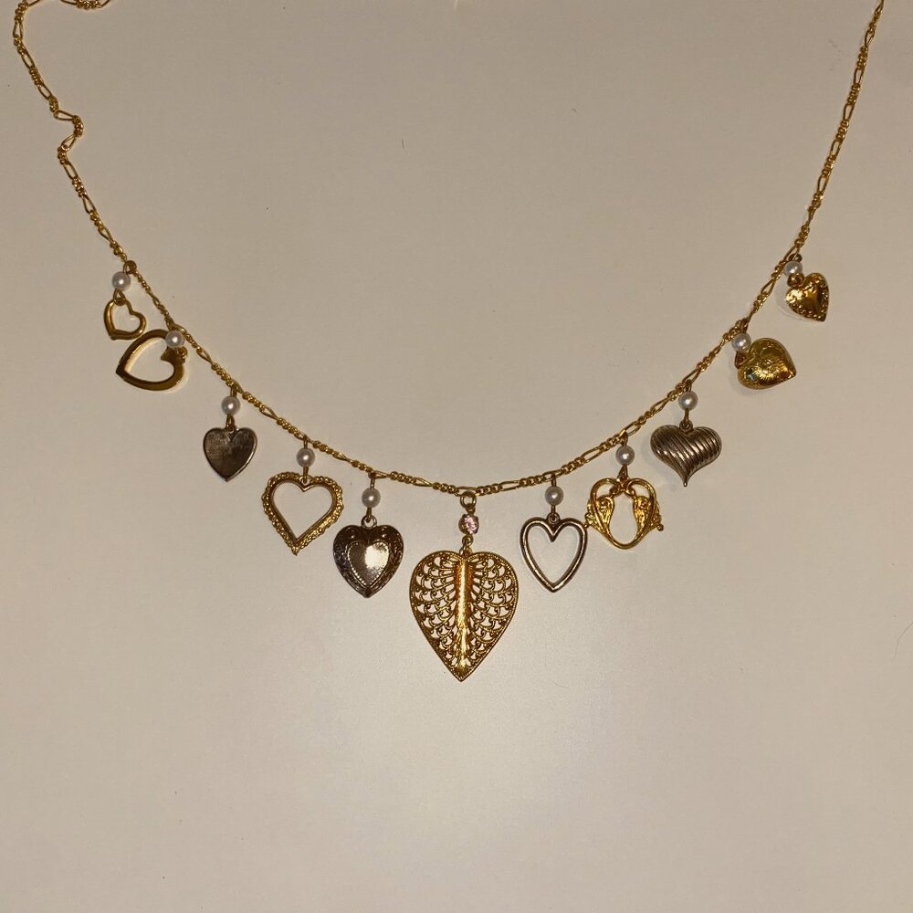 Vintage Gold Tone Heart Charm Necklace